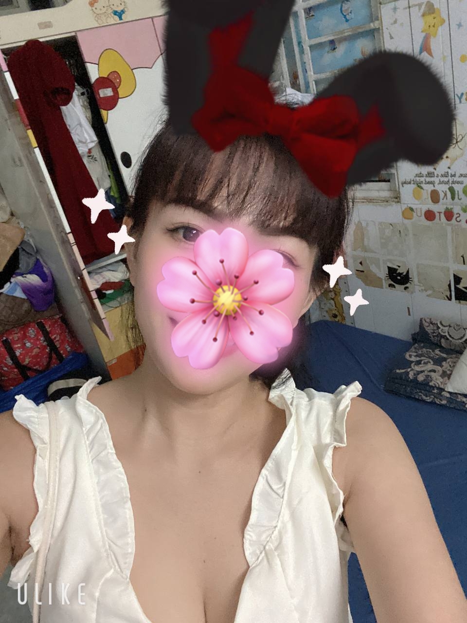 Băng Di xinh đẹp sắc sảo xứng tầm giá, Cosplay sexy : nữ sinh, ren lưới lọt khe, hầu gái