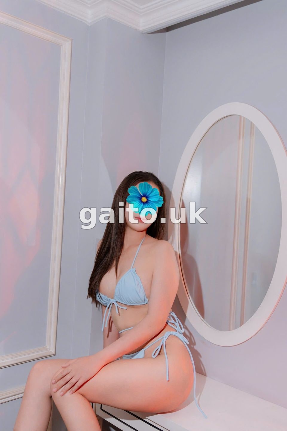 Bé Moon - Biết Massage- cao ráo, mặt xinh, làm tình giỏi