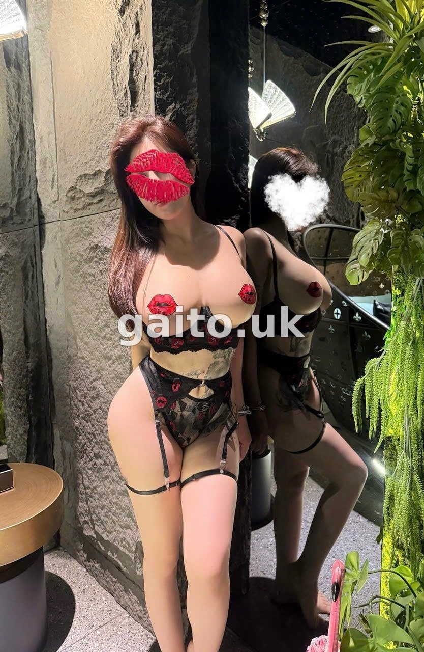 HÀ LINH - - XINH SANG GỢI TÌNH - VÚ TO BODY ĐẸP - KỸ NĂNG LÀM TÌNH CUỐN HÚT
