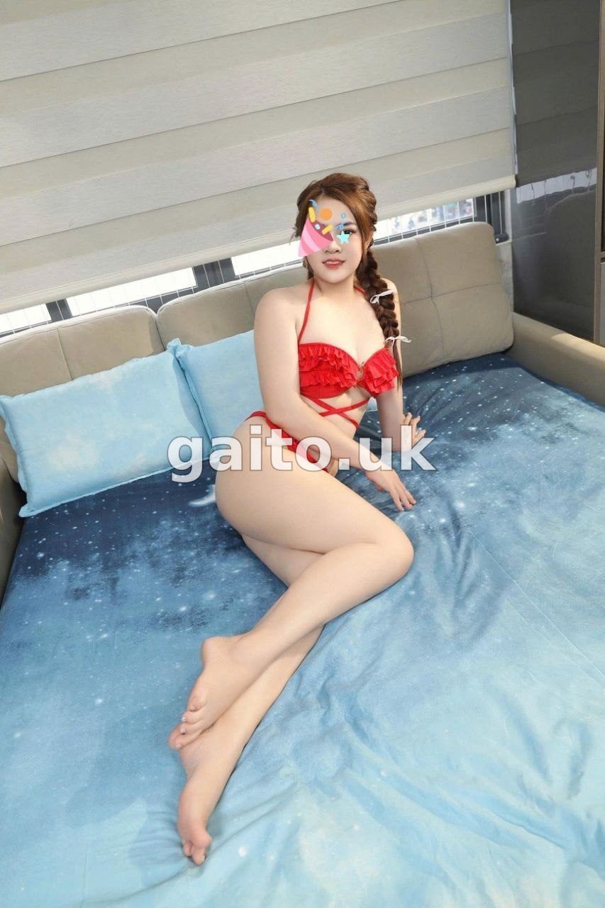 QUỲNH MY - XINH GÁI, DỄ THƯƠNG DỊU DÀNG, VUI VẺ LÀM TÌNH MAX PHÊ