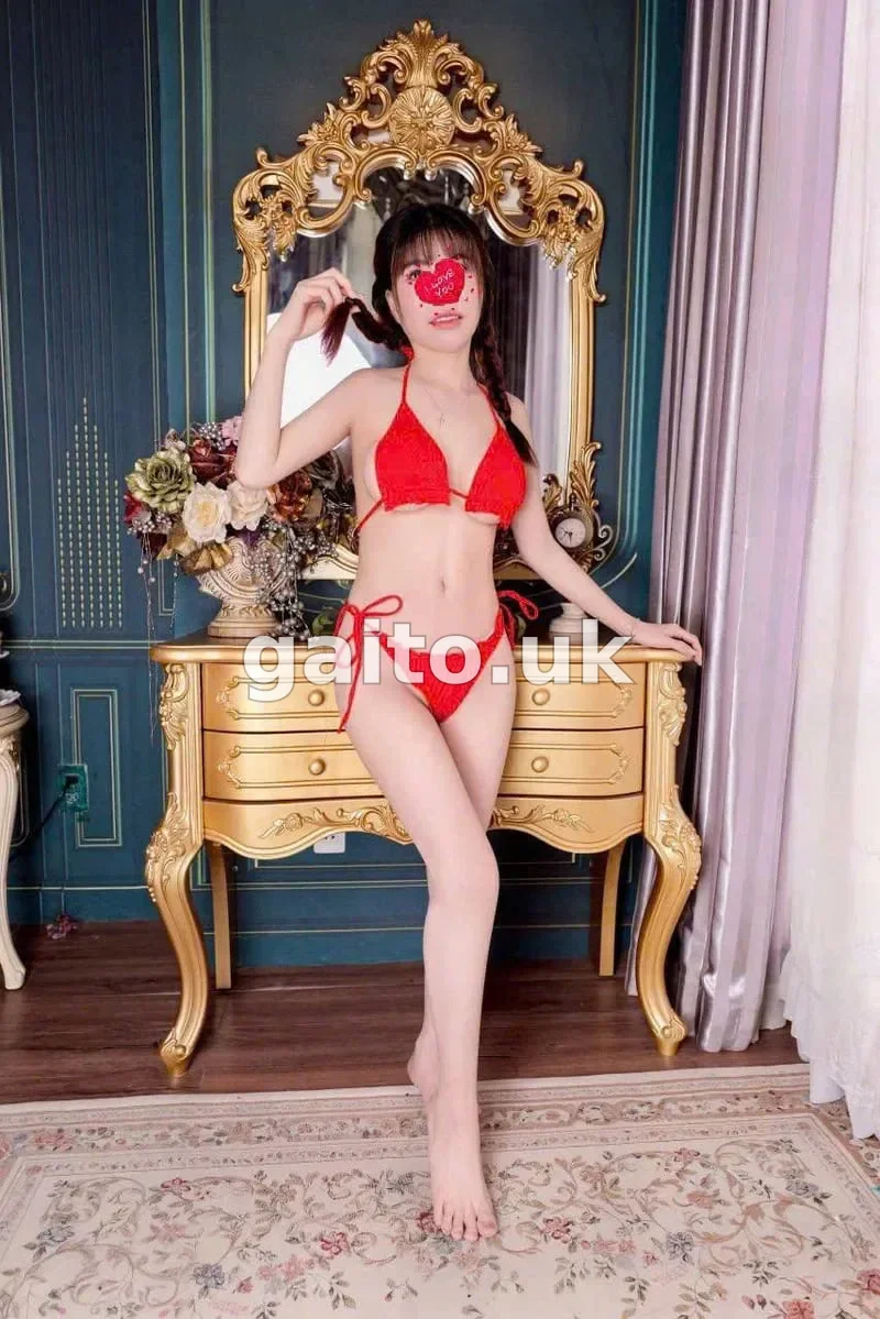 BẢO NGỌC - DA TRẮNG - SEXY - CHIỀU KHÁCH - BUSCU GIỎI
