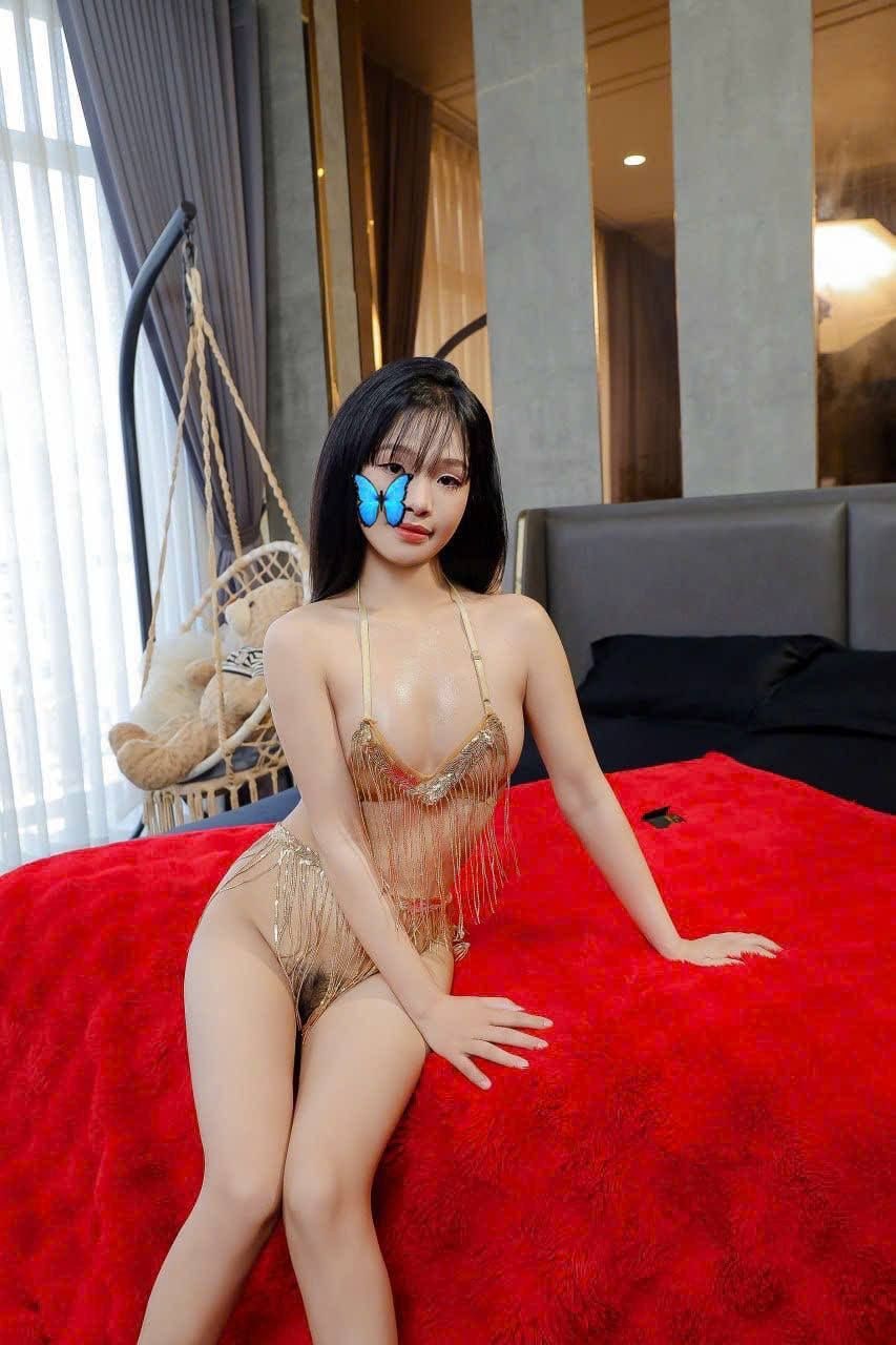 BÉ DIỆU LINH 2k8 - HÀNG MỚI SIÊU NGON, ĐẲNG CẤP VIP!