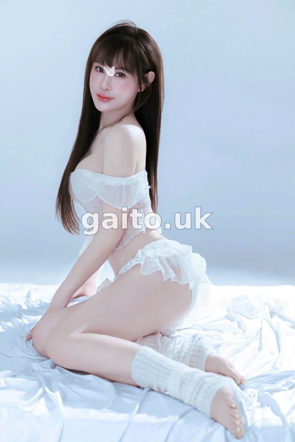 Diệu San - Diễn Viên Điện Ảnh Trong Hình Hài Một Em Gái Đi Khách !