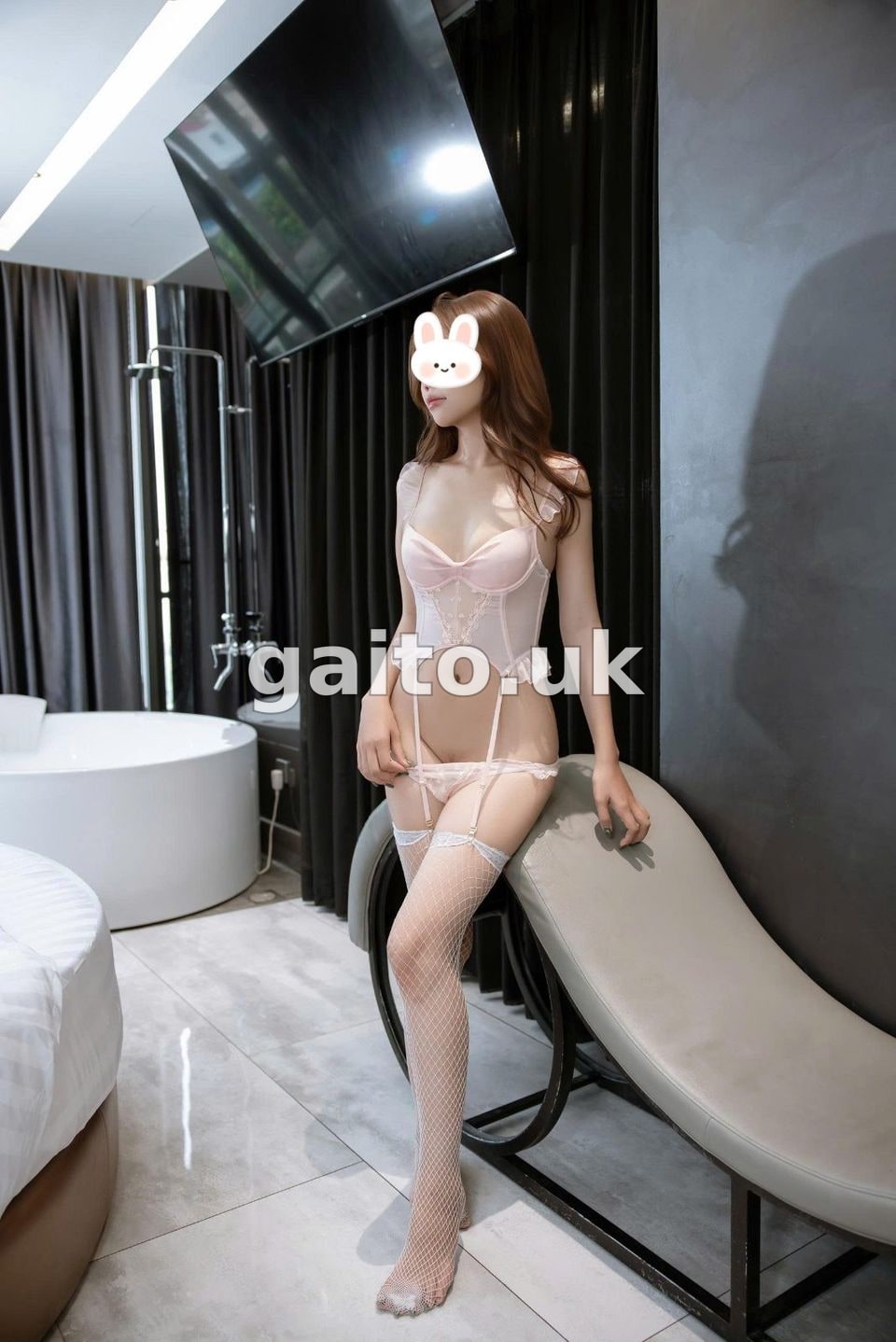 BÉ THỎ 2K8 - LOLI BABY - LẦN ĐẦU ĐI LÀM