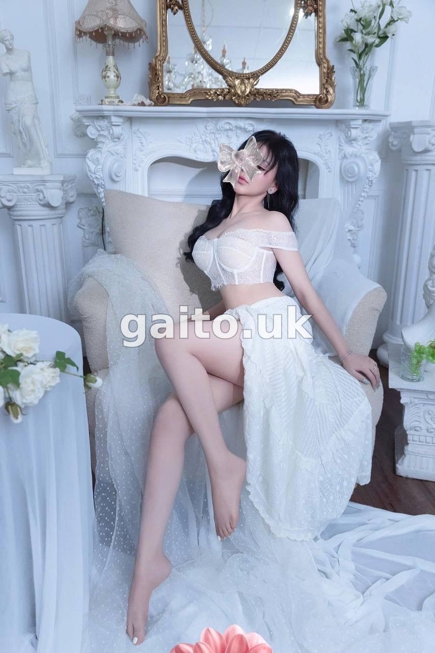 NHI KEM CỰC XINH VIP CHÂN ÁI LÀ ĐÂY