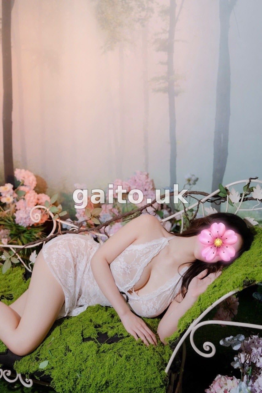 ❤️ Bảo Ngọc ❤️Vẽ Đẹp Thơ Ngây Cuốn Hút, Dáng Chuẩn, Da Dẻ Mịn Màng