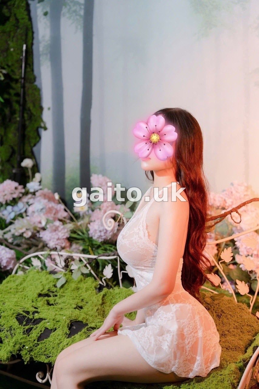 ❤️ Bảo Ngọc ❤️Vẽ Đẹp Thơ Ngây Cuốn Hút, Dáng Chuẩn, Da Dẻ Mịn Màng