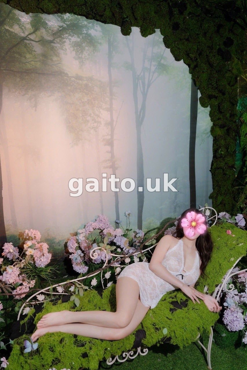 ❤️ Bảo Ngọc ❤️Vẽ Đẹp Thơ Ngây Cuốn Hút, Dáng Chuẩn, Da Dẻ Mịn Màng