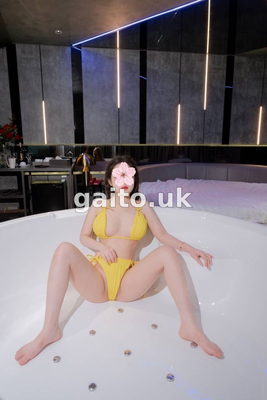 NEW TEEN DIỆU ANH 2008 - XINH XẮN ĐÁNG YÊU SEXY CHIỀU KHÁCH