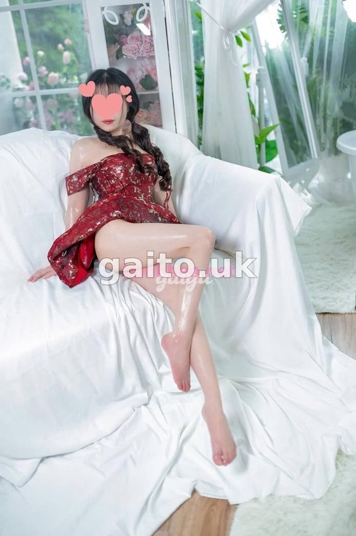 Linh đan trẻ chunh xinh đẹp
