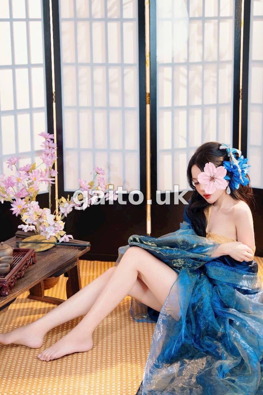 ❤️ Bảo Ngọc ❤️Vẽ Đẹp Thơ Ngây Cuốn Hút, Dáng Chuẩn, Da Dẻ Mịn Màng