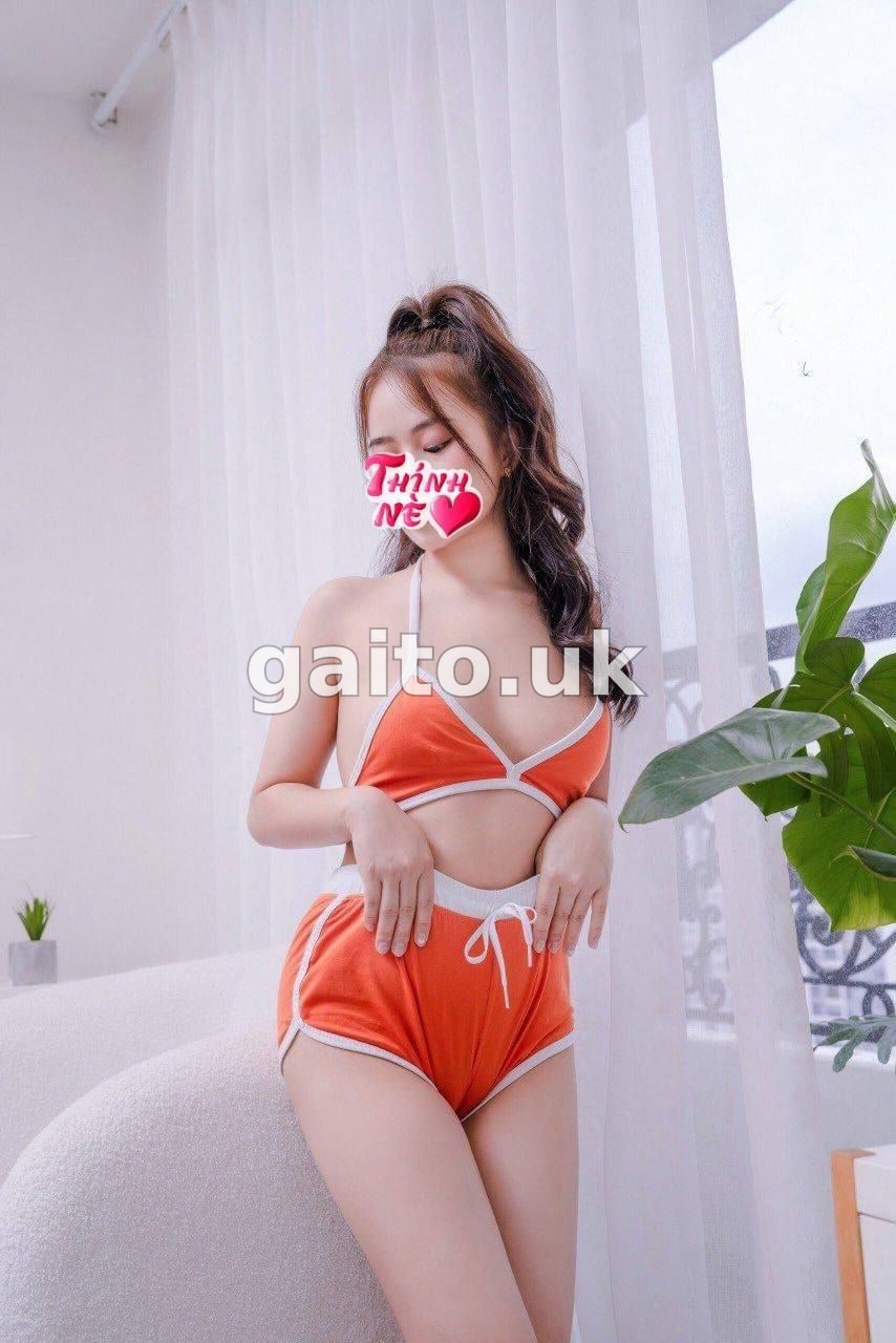 HẢI YẾN EM GÁI XINH XẮN, VÚ REAL, BÚ BÓP SƯỚNG NHƯ NGƯỜI YÊU