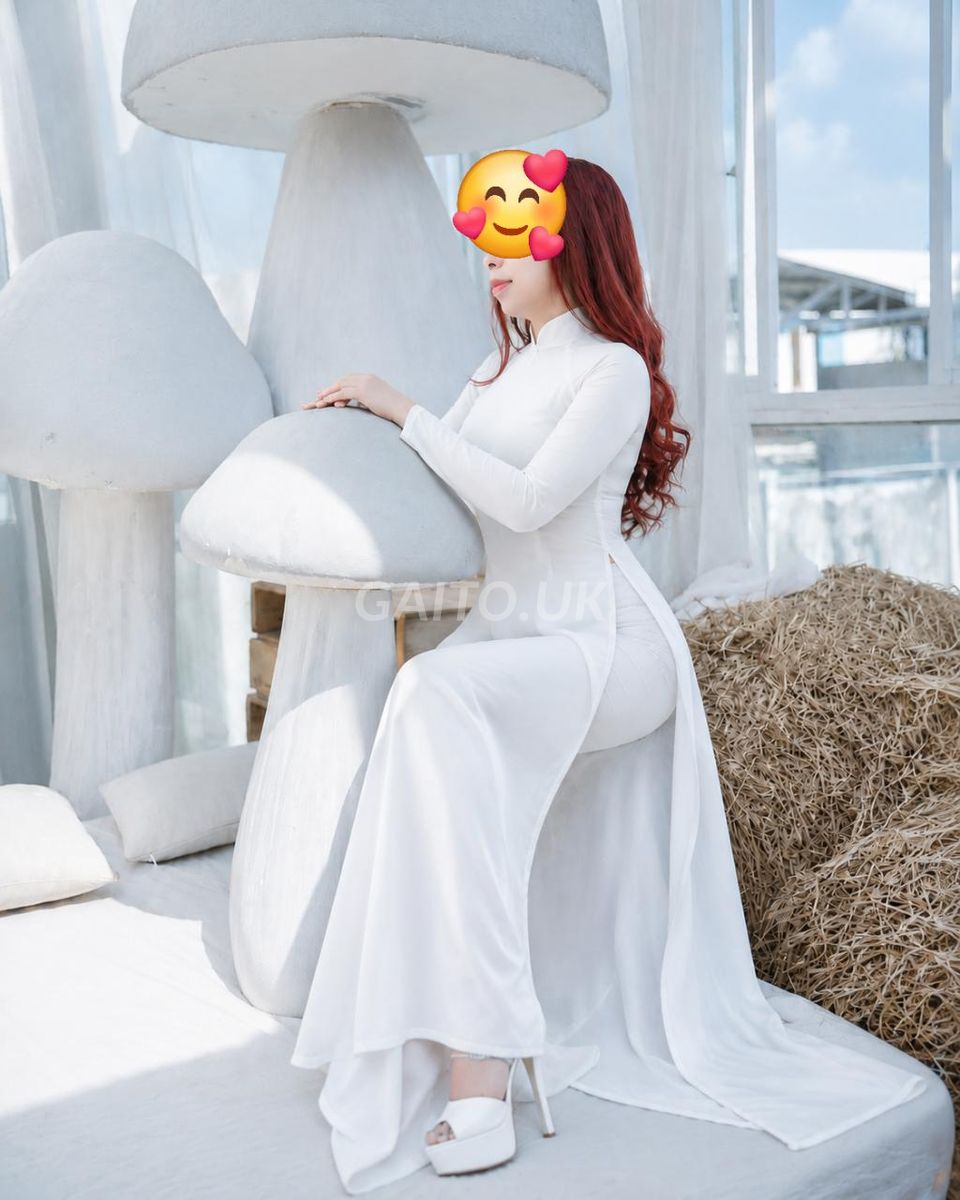 Ngọc nhi,dâm đãng ,nứng lồn.