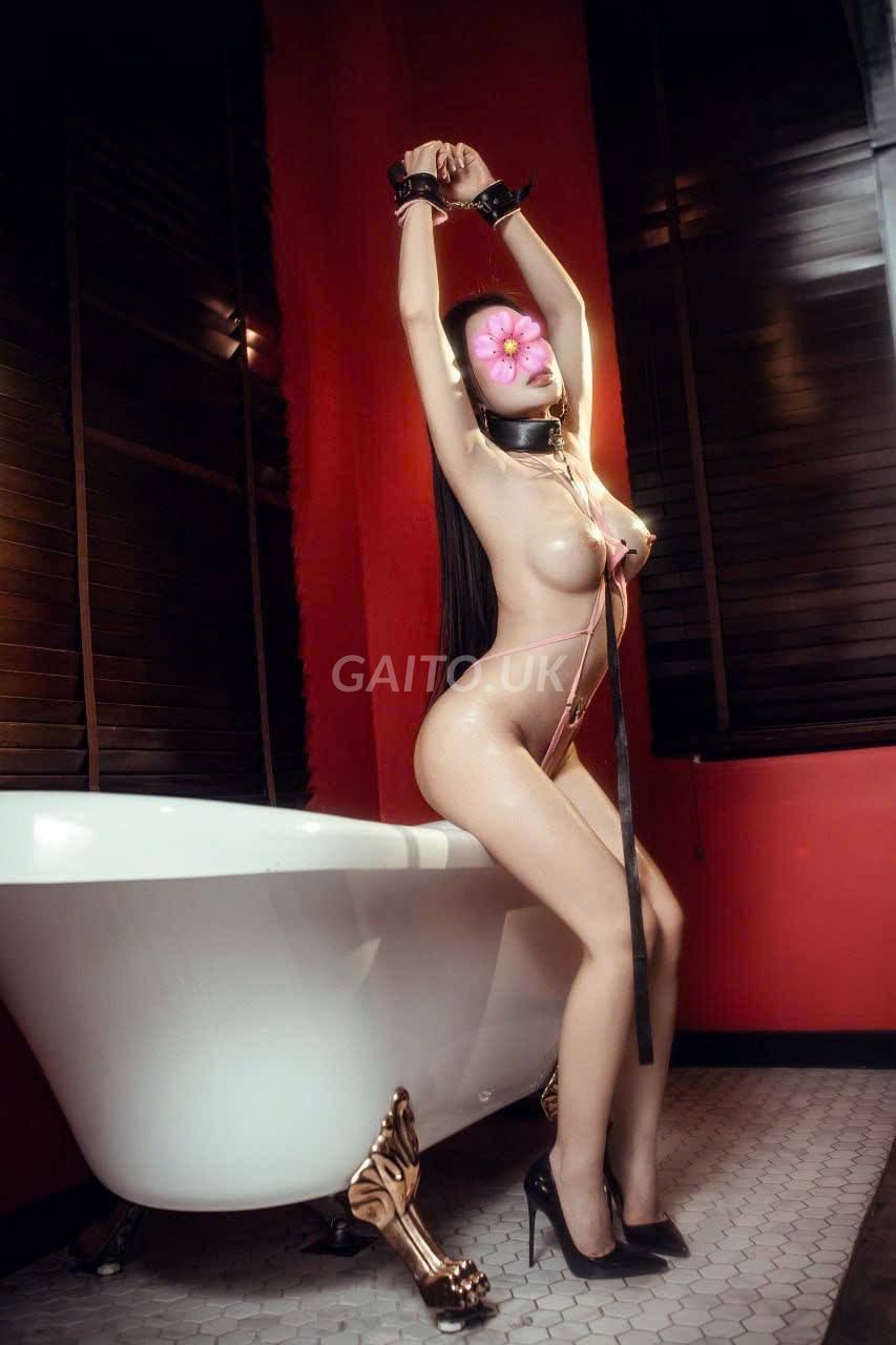 THƯ KỲ 🔥GÁI DÂM NÓNG BỎNG CHIỀU KHÁCH 🔥