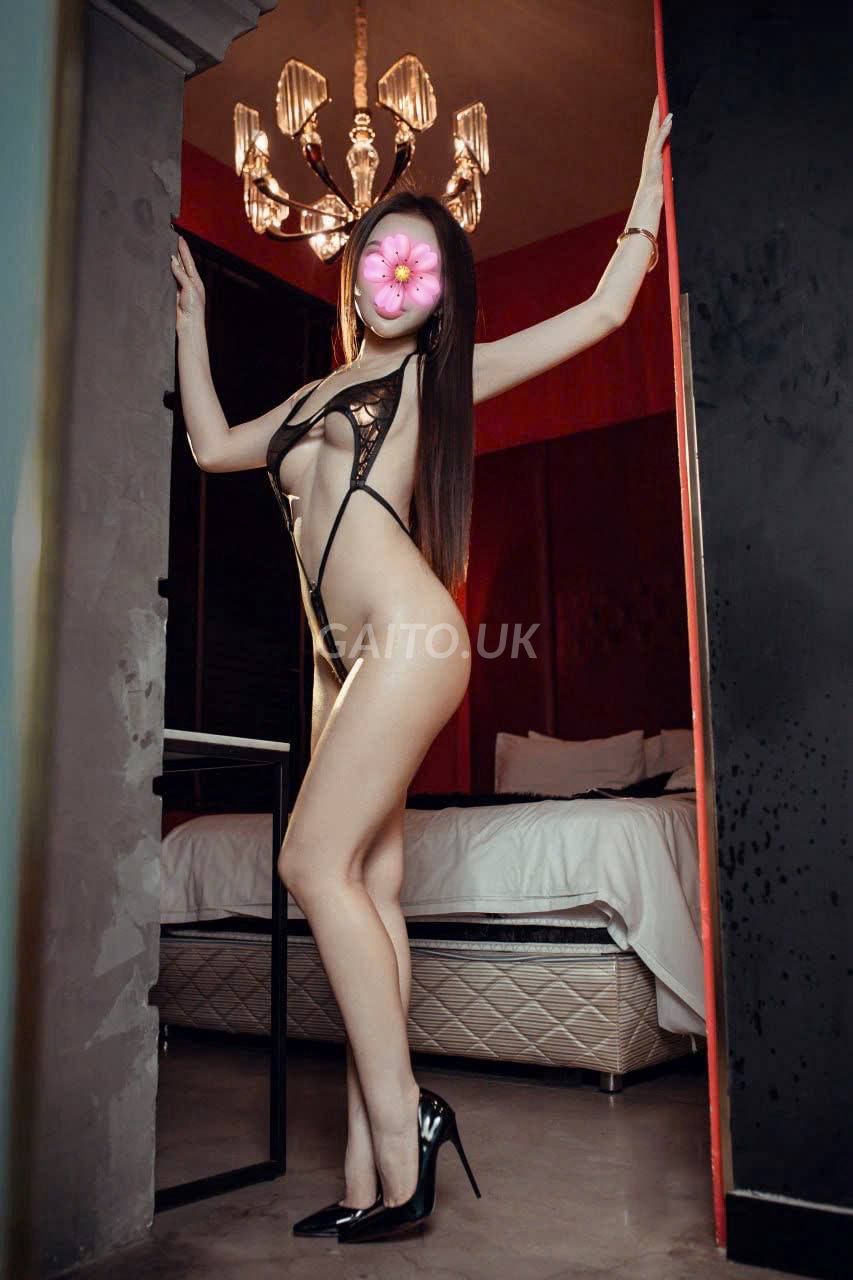 THƯ KỲ 🔥GÁI DÂM NÓNG BỎNG CHIỀU KHÁCH 🔥