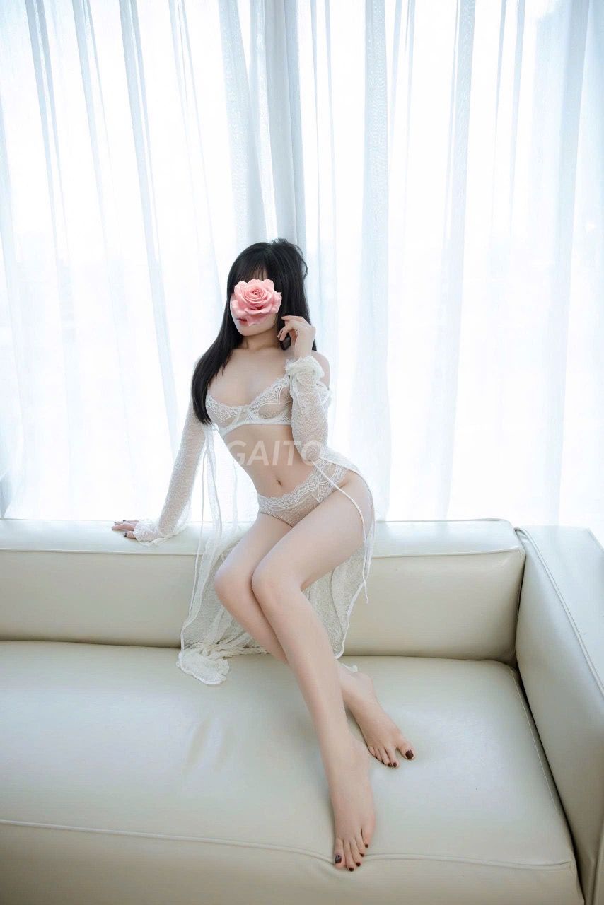 ✅ Linh Anh ✅ Da Trắng, Mặt Xinh, Body Đẹp Từng Centimet