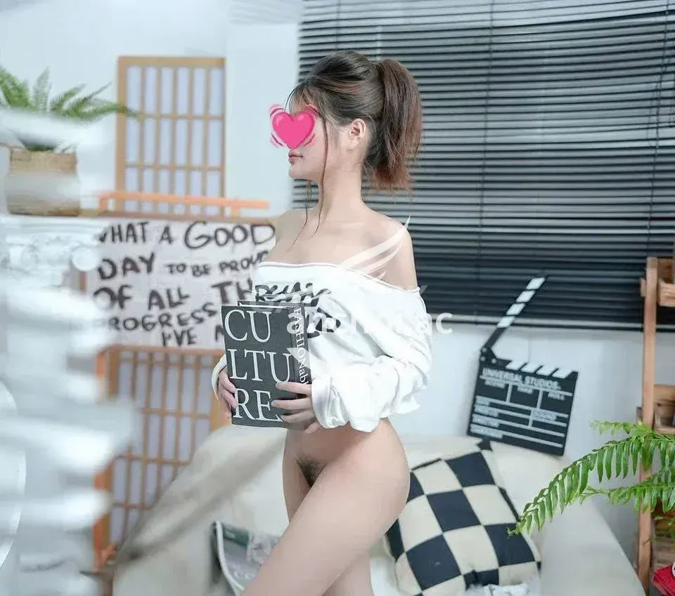 New Hot Teen 2K8 Bé Trang Linh Baby 🌸 Non Tơ Sexy Đáng Yêu Quyến Rũ