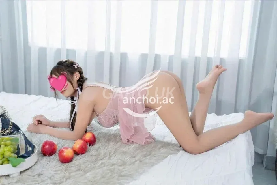 New Bé Nhã Uyên 2K8 🔥 Xinh Xắn Gợi Cảm Body Sexy Đầy Ma Mị Gợi Dục