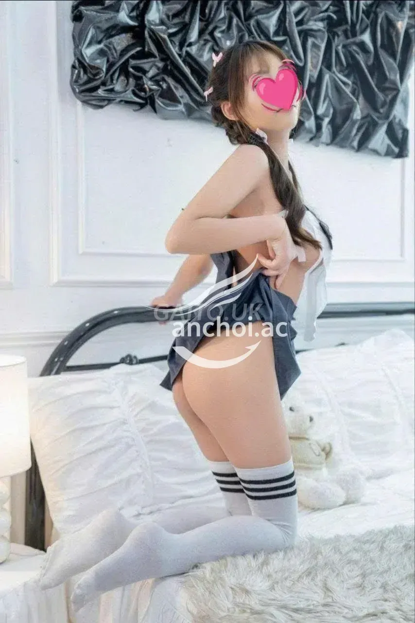 New Bé Nhã Uyên 2K8 🔥 Xinh Xắn Gợi Cảm Body Sexy Đầy Ma Mị Gợi Dục