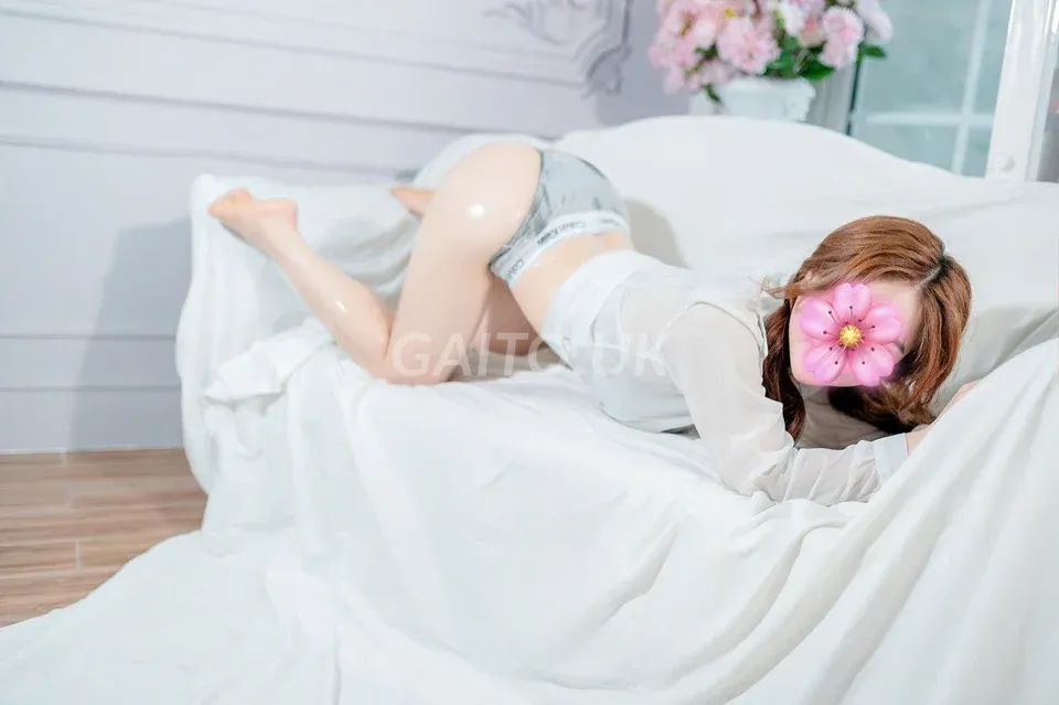 Kim Liên Xinh Dâm Phục Vụ Chu Đáo