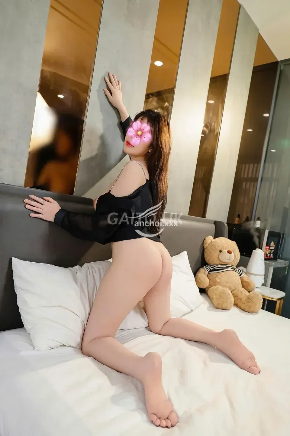 PHƯƠNG HÀO_ xinh dâm phục vụ vui vẻ
