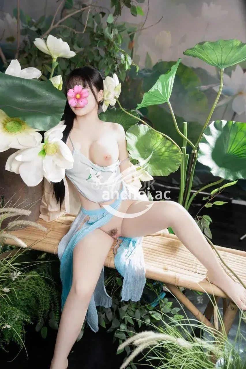 New❤️Bảo Ngọc 2002❤️Ngoan Xinh Xắn, Dễ Thương❤️Body Thơm Mịn Say Mê Lòng Người