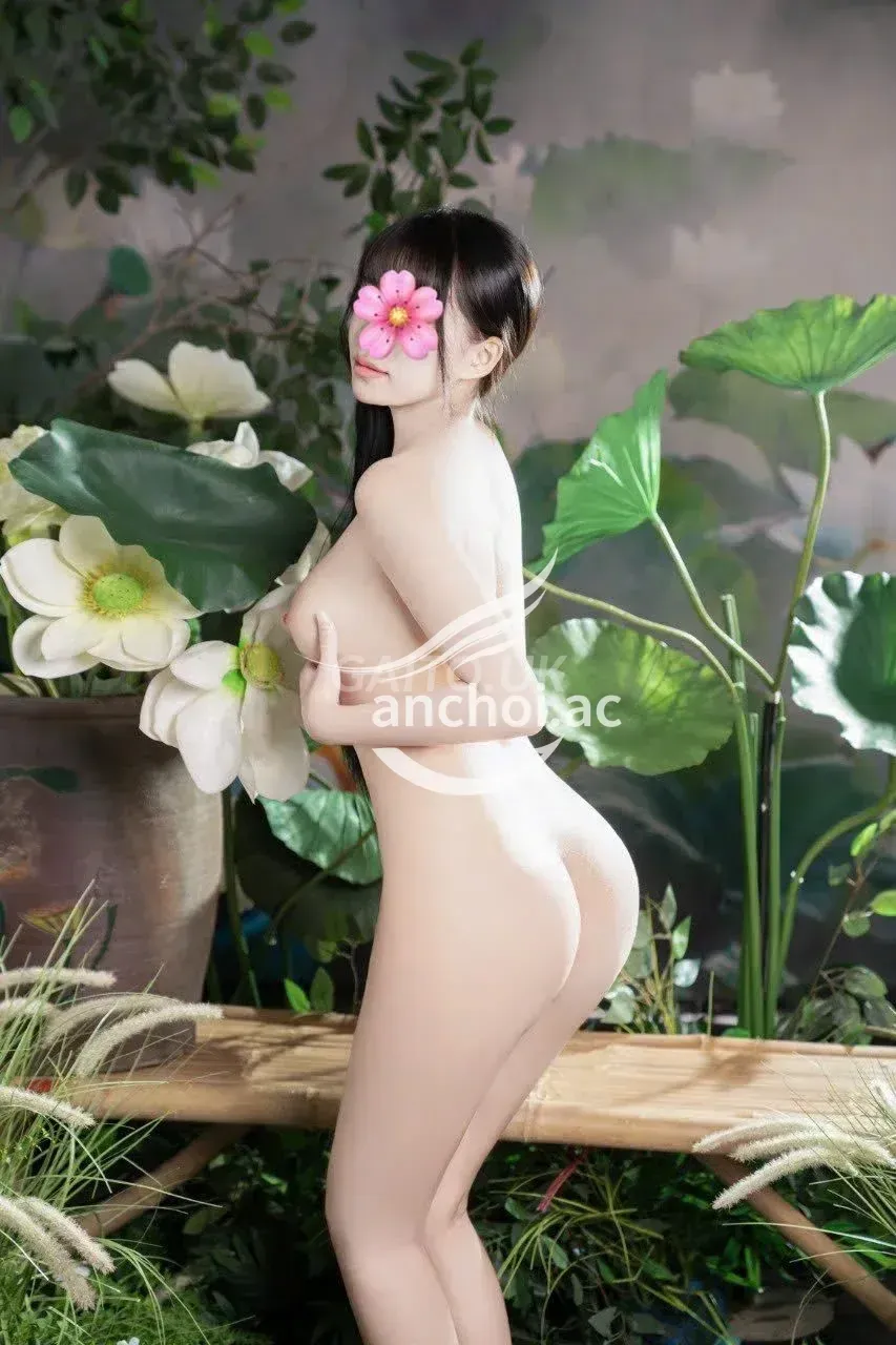 New❤️Bảo Ngọc 2002❤️Ngoan Xinh Xắn, Dễ Thương❤️Body Thơm Mịn Say Mê Lòng Người