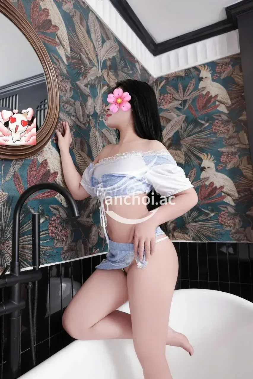 ❤️ QUỲNH CHI 2002 ❤️ HÀNG NGON-LỒN BÓT-BODY HẤP DẪN