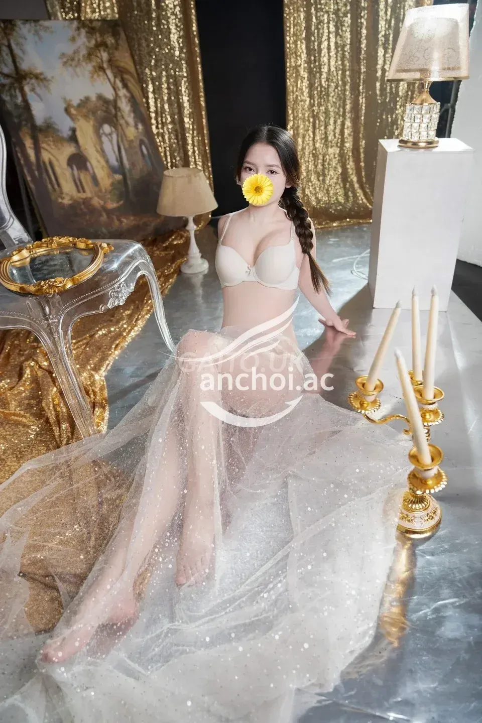 SIÊU PHẨM BÉ VY ROSY CÔ BÉ DẠY BƠI MỚI ĐI LÀM LẦN ĐẦU
