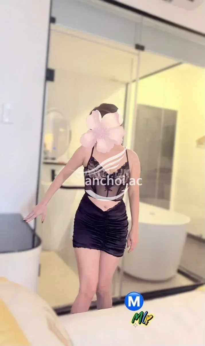 Ⓜ️ Chị [ CA SĨ PHÒNG TRÀ ] Dâm .Mặt Xinh—Dáng Đẹp