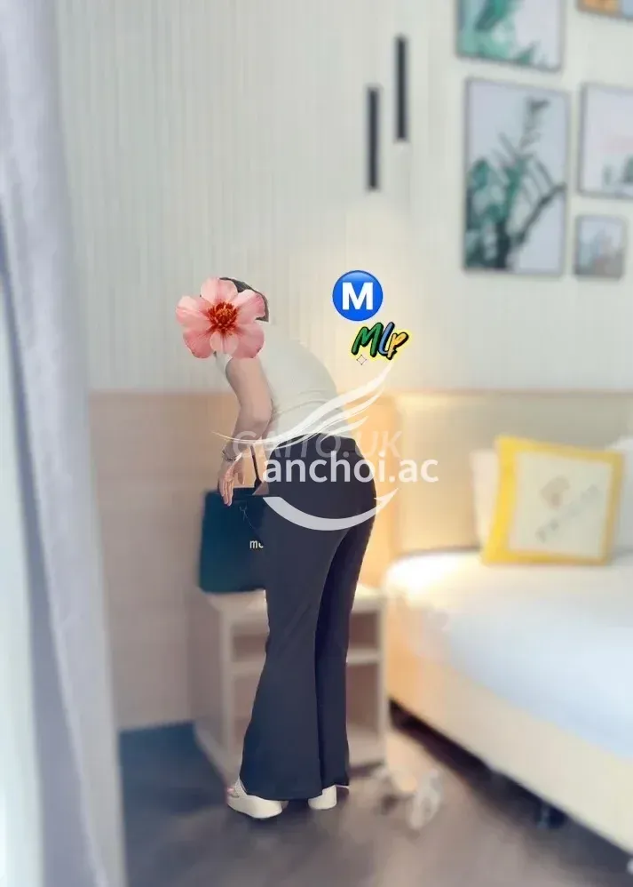 Ⓜ️ Chị [ CA SĨ PHÒNG TRÀ ] Dâm .Mặt Xinh—Dáng Đẹp