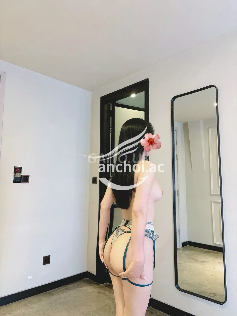 HOT GIRL MINH CHÂU_ ĐẸP TỰA THIÊN THÂN_BODY GỢI CẢM SEXY THẬT KO THỂ CẦM LÒNG
