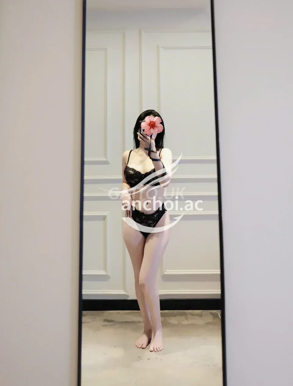 HOT GIRL MINH CHÂU_ ĐẸP TỰA THIÊN THÂN_BODY GỢI CẢM SEXY THẬT KO THỂ CẦM LÒNG