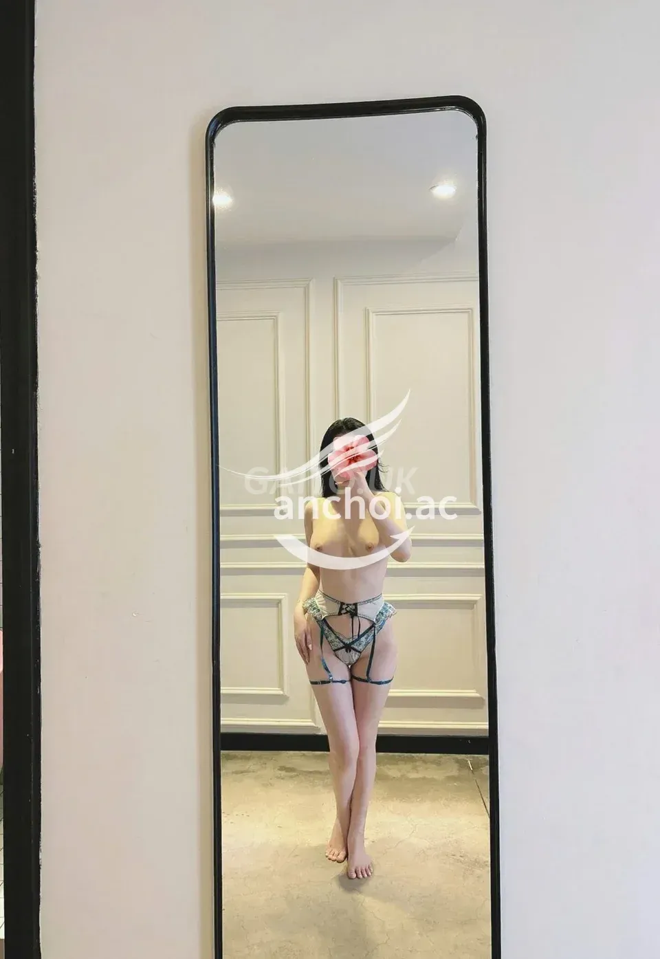 HOT GIRL MINH CHÂU_ ĐẸP TỰA THIÊN THÂN_BODY GỢI CẢM SEXY THẬT KO THỂ CẦM LÒNG