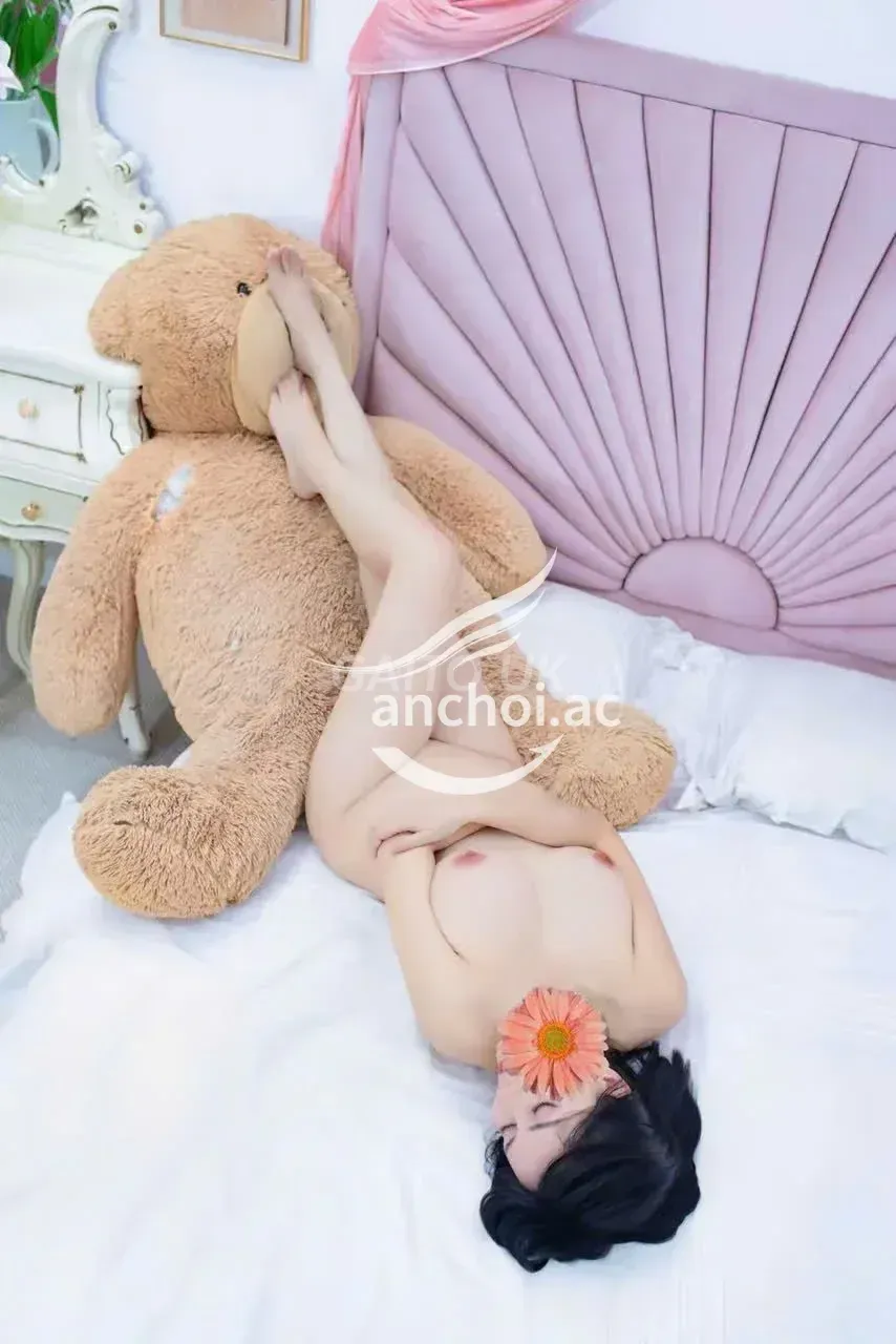 *HÀNG MỚI*TINA VÚ TO - DA TRẮNG XINH DÂM - TÌNH CẢM - NGỌT NGÀO - LÀM TÌNH PHÊ 