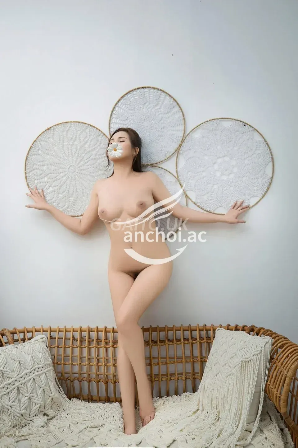 KIM ANH - CHÂN DÀI MẶT XINH - LÀM TÌNH HẾT Ý - THĂNG HOA CÙNG E NHÉ A YÊU