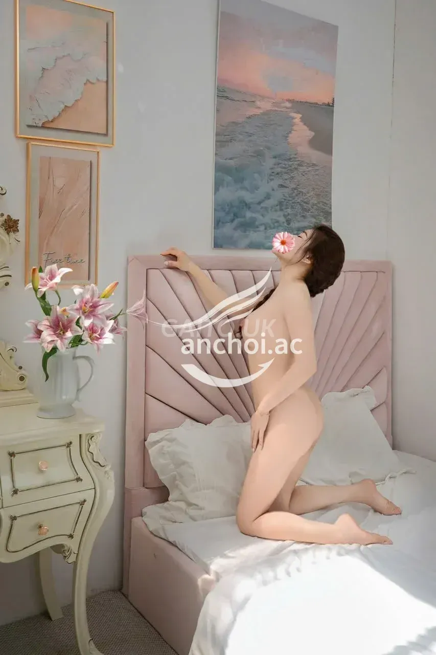 HOTGIRL - BÉ MII GÁI HÀ THÀNH - SIEU CUTE , HẤP DẪN ĐẾN TỪ NHỮNG ĐƯỜNG CONG CƠ T