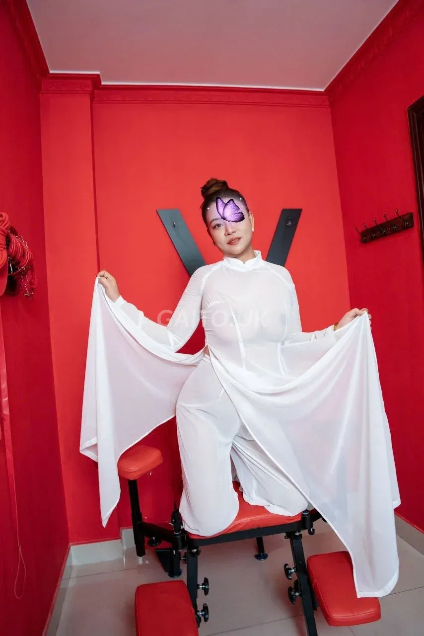 Như quỳnh gái nhà quê ngoan ngoãn 