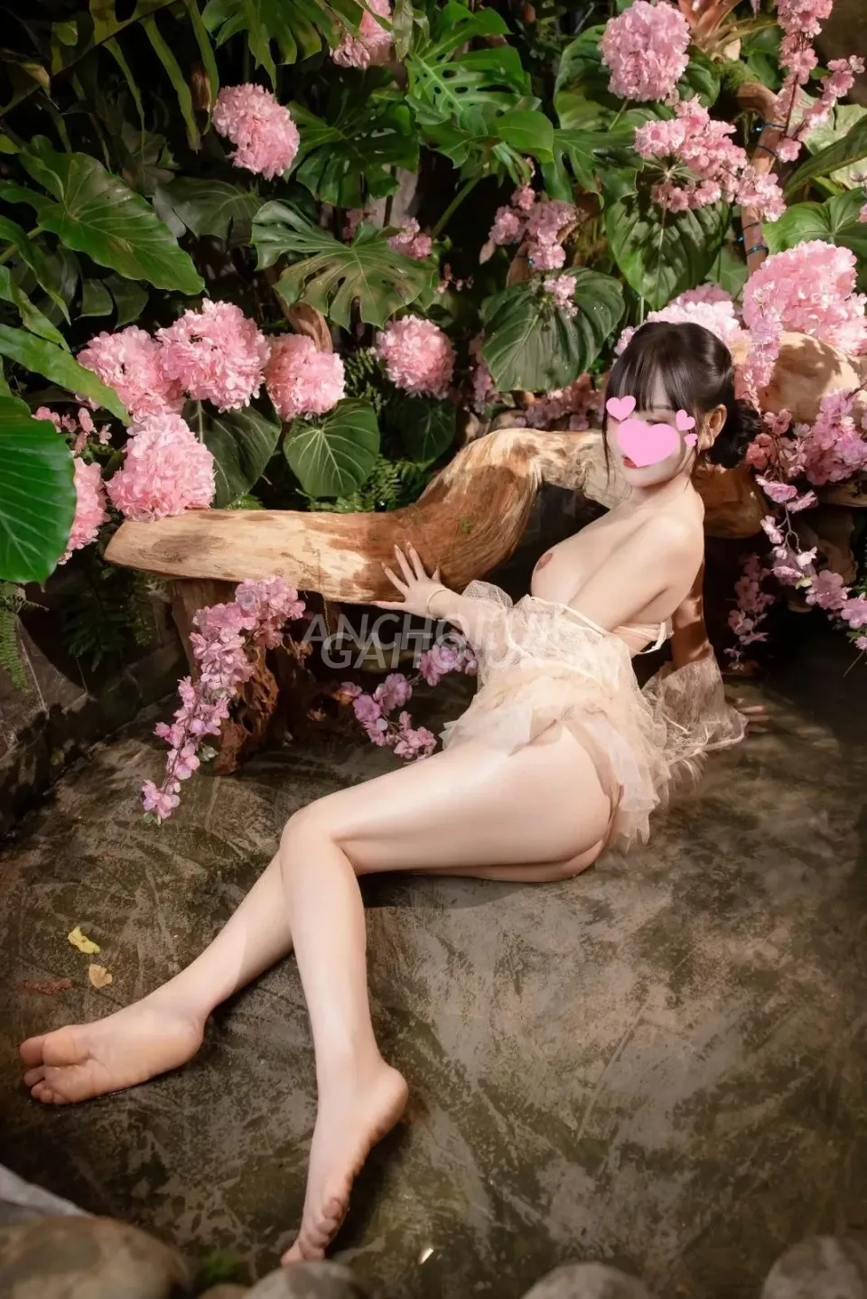 Trà My💋Gái Ngoan Xinh Vú Bự Phục Phụ Như Người Yêu Luôn