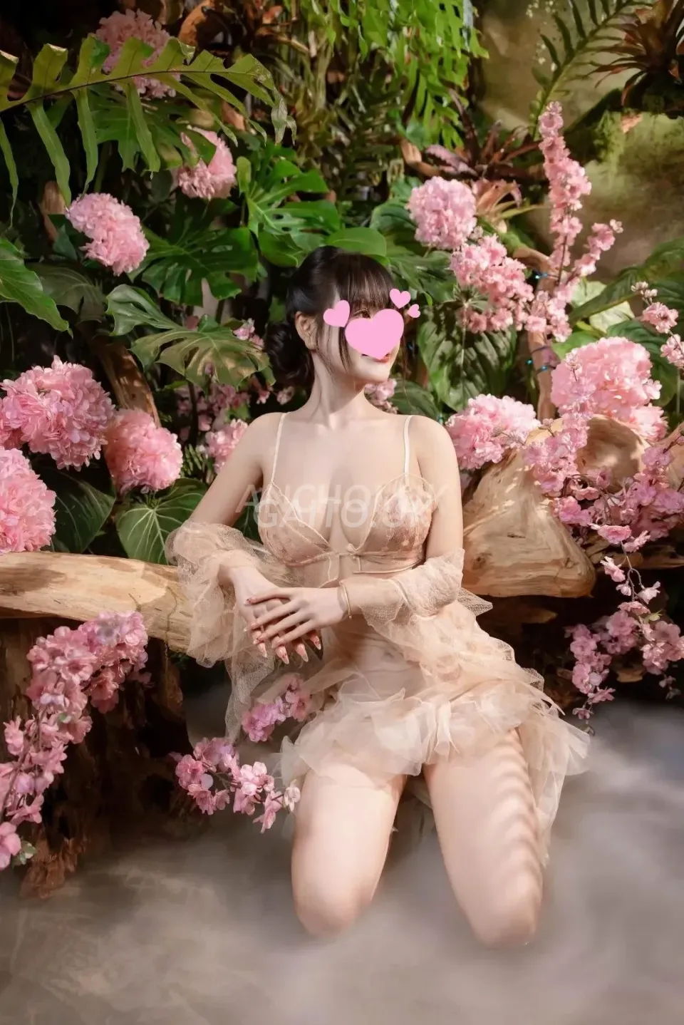 Trà My💋Gái Ngoan Xinh Vú Bự Phục Phụ Như Người Yêu Luôn