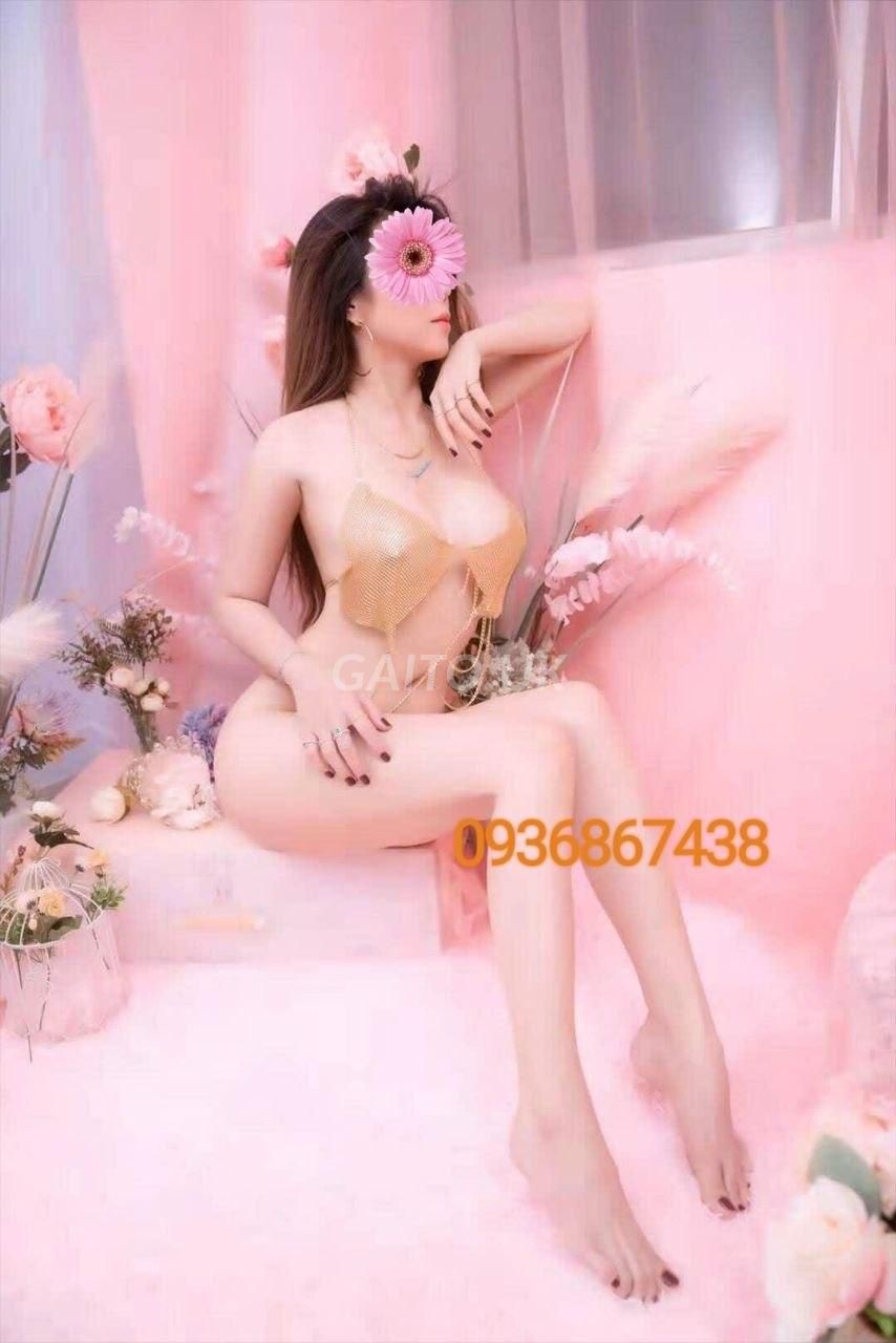 HOT PHƯƠNG VY HÀNG ĐẸP, CHẤT LƯỢNG,DA DÁNG ĐÚNG ĐỈNH
