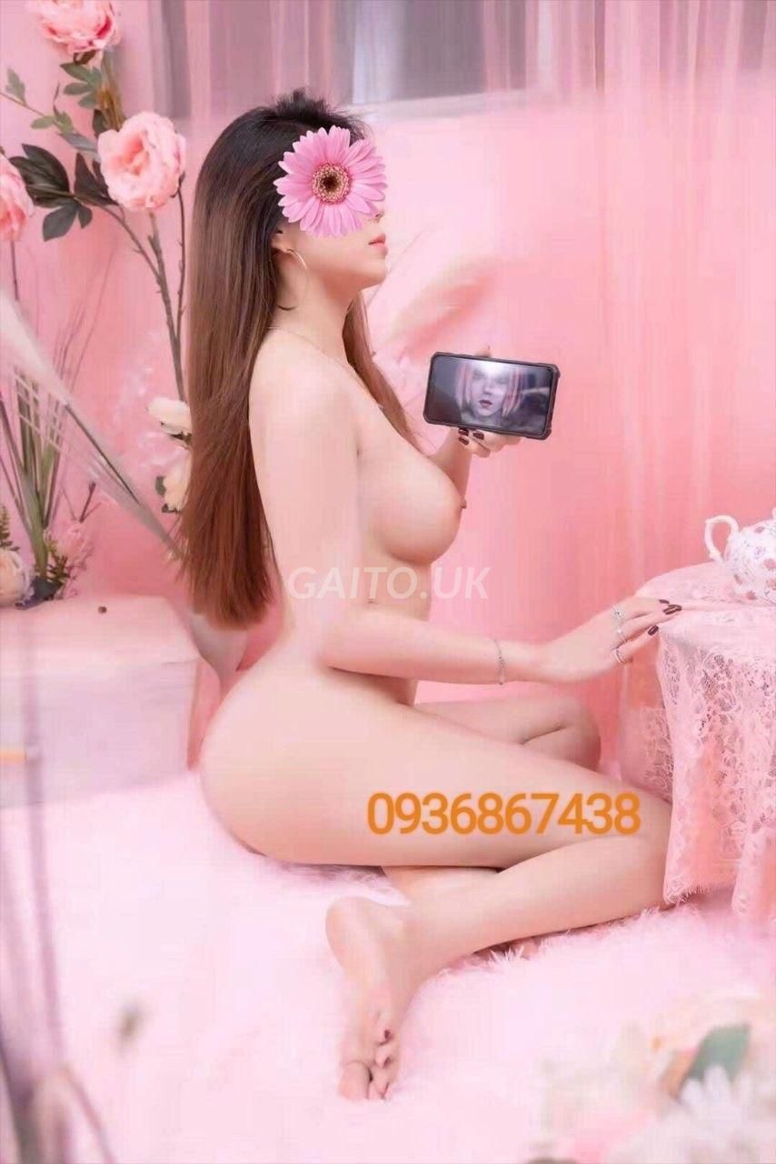 HOT PHƯƠNG VY HÀNG ĐẸP, CHẤT LƯỢNG,DA DÁNG ĐÚNG ĐỈNH