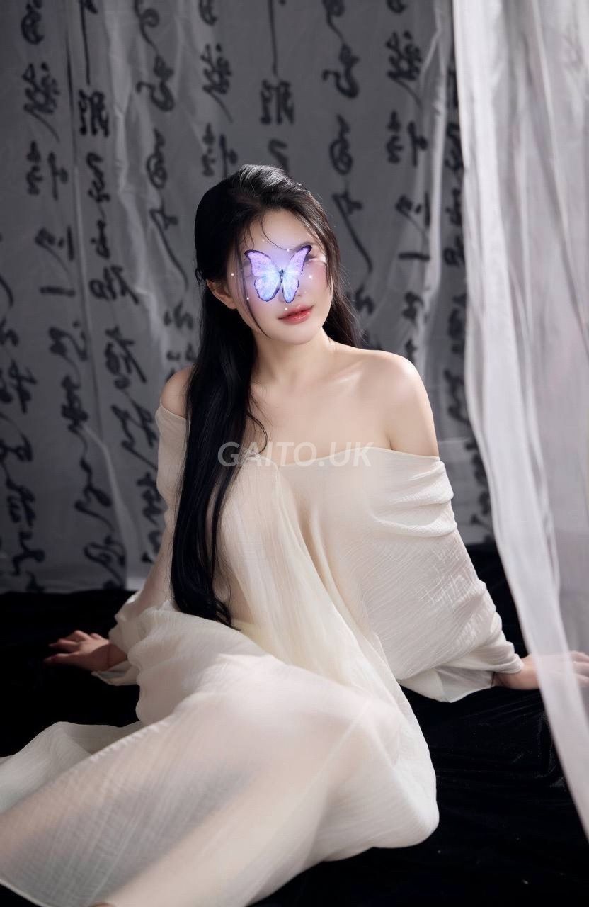 ÁNH VY❤️Dâm Nữ Body Sexy❤️Em Hàng Siêu Dâm❤️Chiều Khách Tới Bến