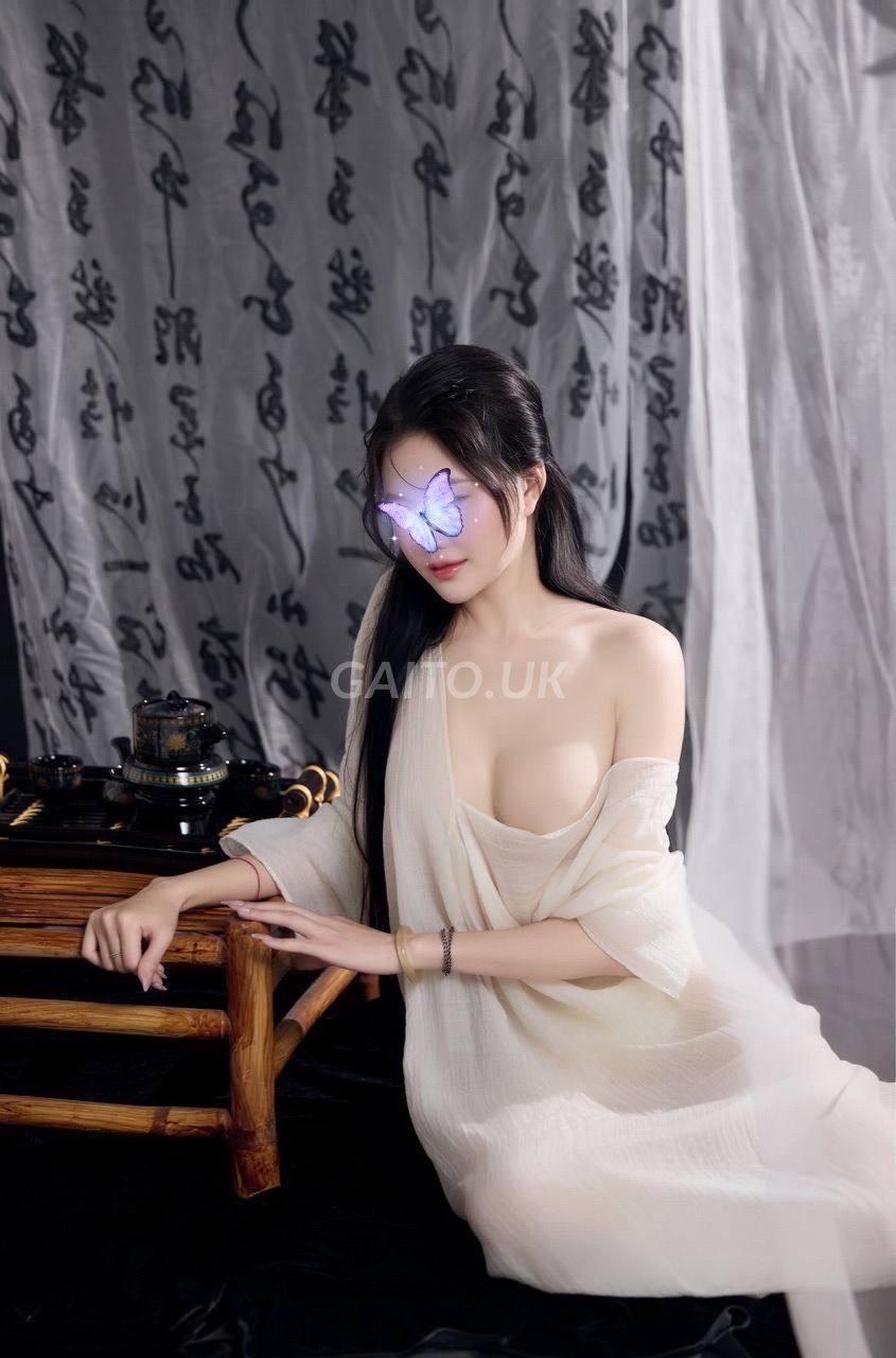 ÁNH VY❤️Dâm Nữ Body Sexy❤️Em Hàng Siêu Dâm❤️Chiều Khách Tới Bến