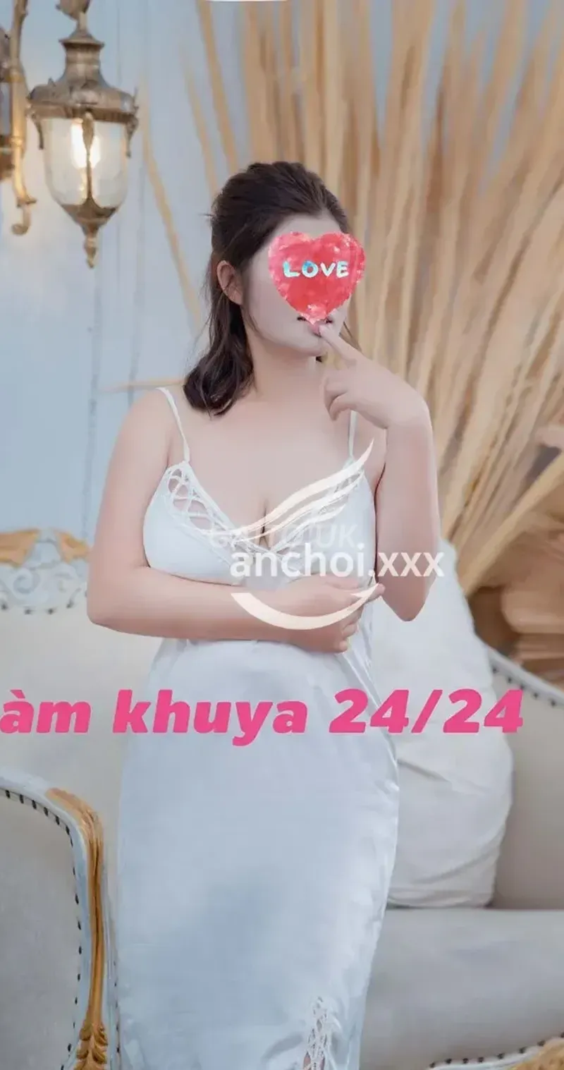 Đoan Trang vú to mông căng bím múp rụp nhiều nước làm tình say mê