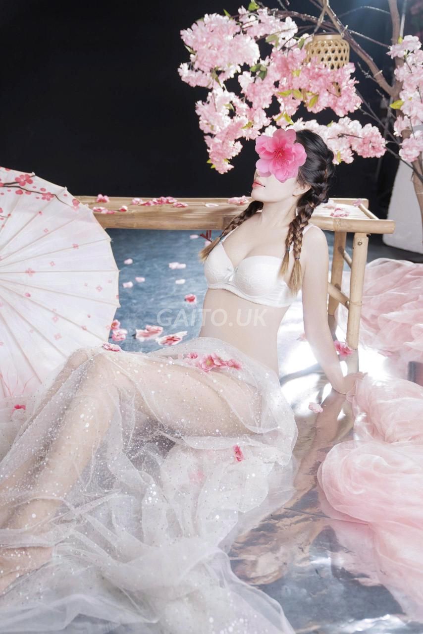 ✨ Kim Như ✨ Da Trắng Bím Đẹp, Body chuẩn gái quê