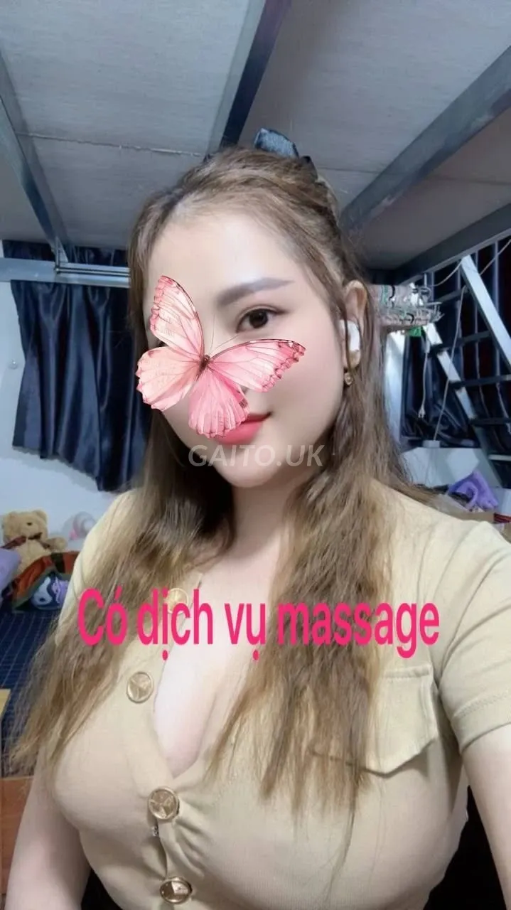 BÉ NGỌC THẢO XINH XẮN VÚ TO BAO DÂM MÚC CU LÀM TÌNH NHƯ PHIM SEX MỸ CHIỀU KHÁCH
