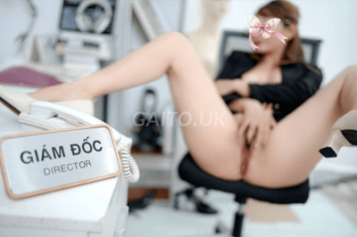 Hót MỸ CHI CÔ THƯ KÝ GIÁM ĐỐC VÚ TO DÂM ĐÃNG
