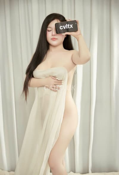 AN NGUYÊN - CÔ GÁI DỊU DÀNG SIÊU CHIỀU KHÁCH