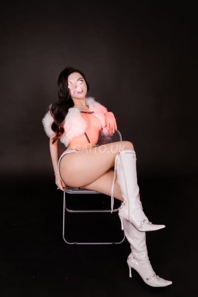 NEW HOTGIRL🔥 DIỄM MY MÔNG BỰ DOGGY BAO PHÊ🔥